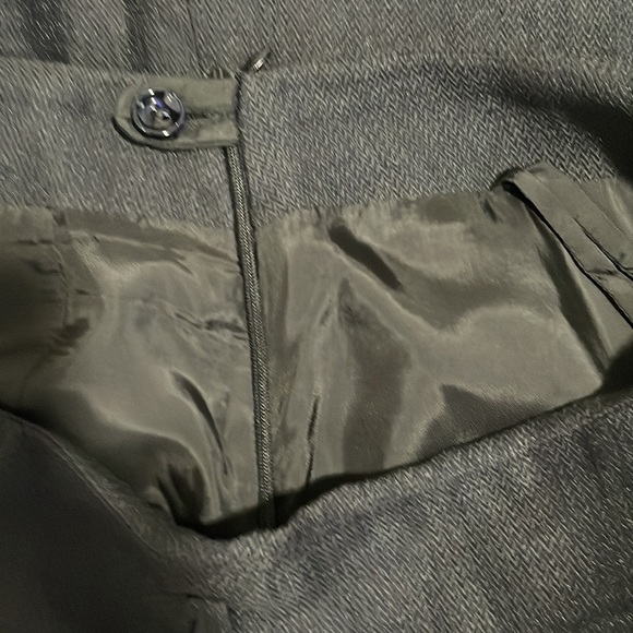 Barneys New York Skirt Color-Black Size-EU 48/USA 14 NWOT - Picture 8 of 12